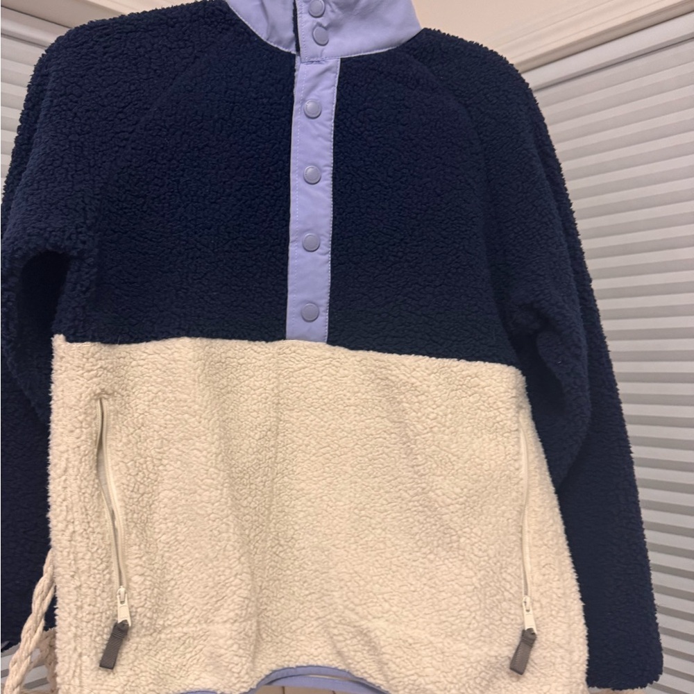 Southern Marsh Navy and Cream Sherpa Pullover
